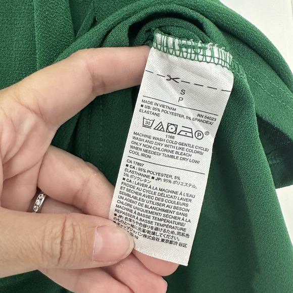 Banana Republic Women's Green Short Sleeve Top Size Small - Picture 6 of 9